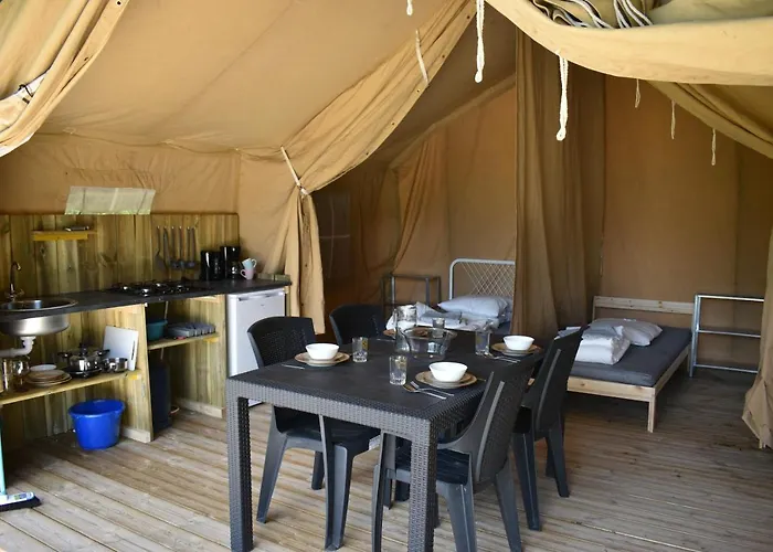 فندق Lezard Luxe Safaritentent Met Prive Badkamer En Zwembad