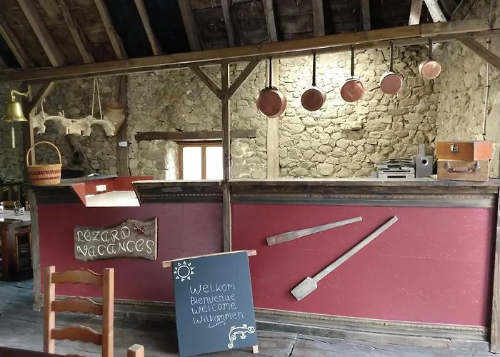 Lézard Luxe Safaritentent Met Privé Badkamer En Zwembad * Morlhon-le-Haut